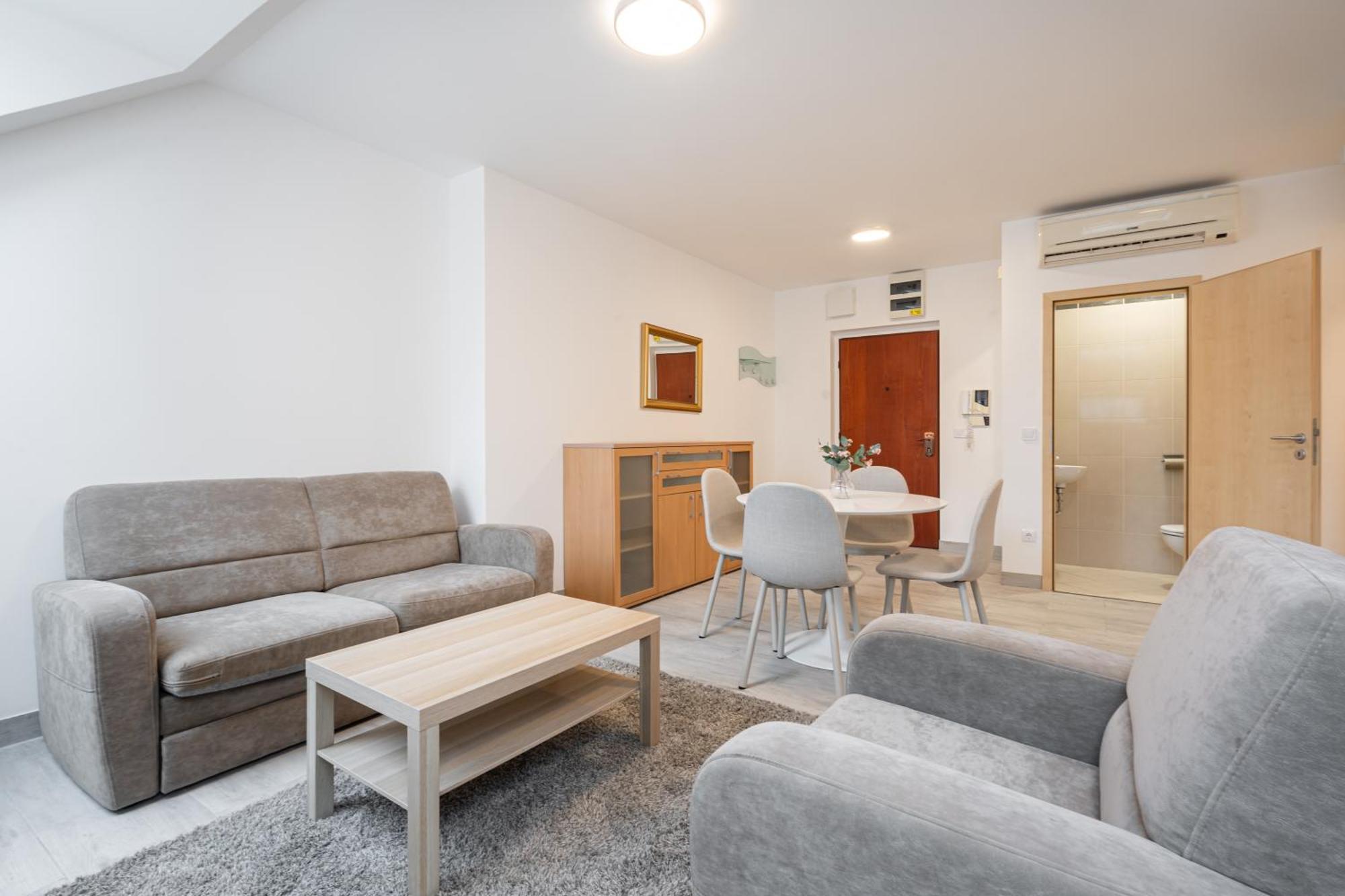 D16 - Gozsdu Garden Residence - Best Location By Bqa Budapest Kültér fotó
