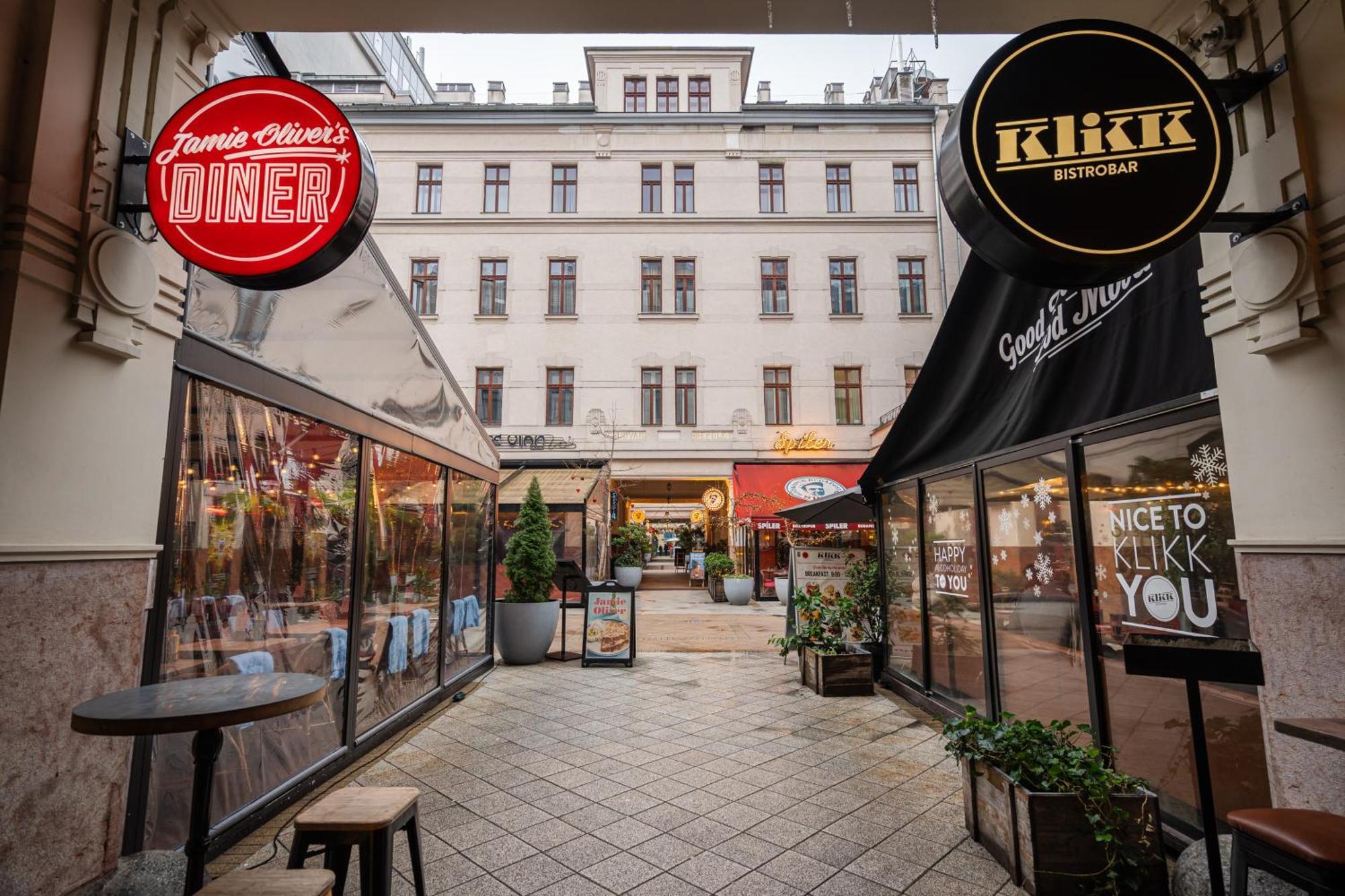 D16 - Gozsdu Garden Residence - Best Location By Bqa Budapest Kültér fotó